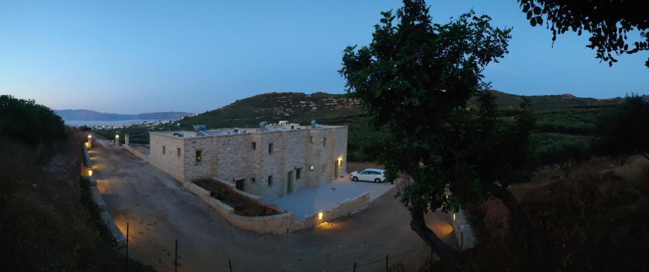 Villa Stylianos And Studios Kissamos Exterior photo