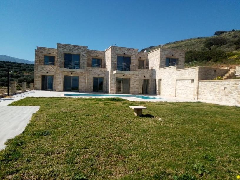 Villa Stylianos And Studios Kissamos Exterior photo
