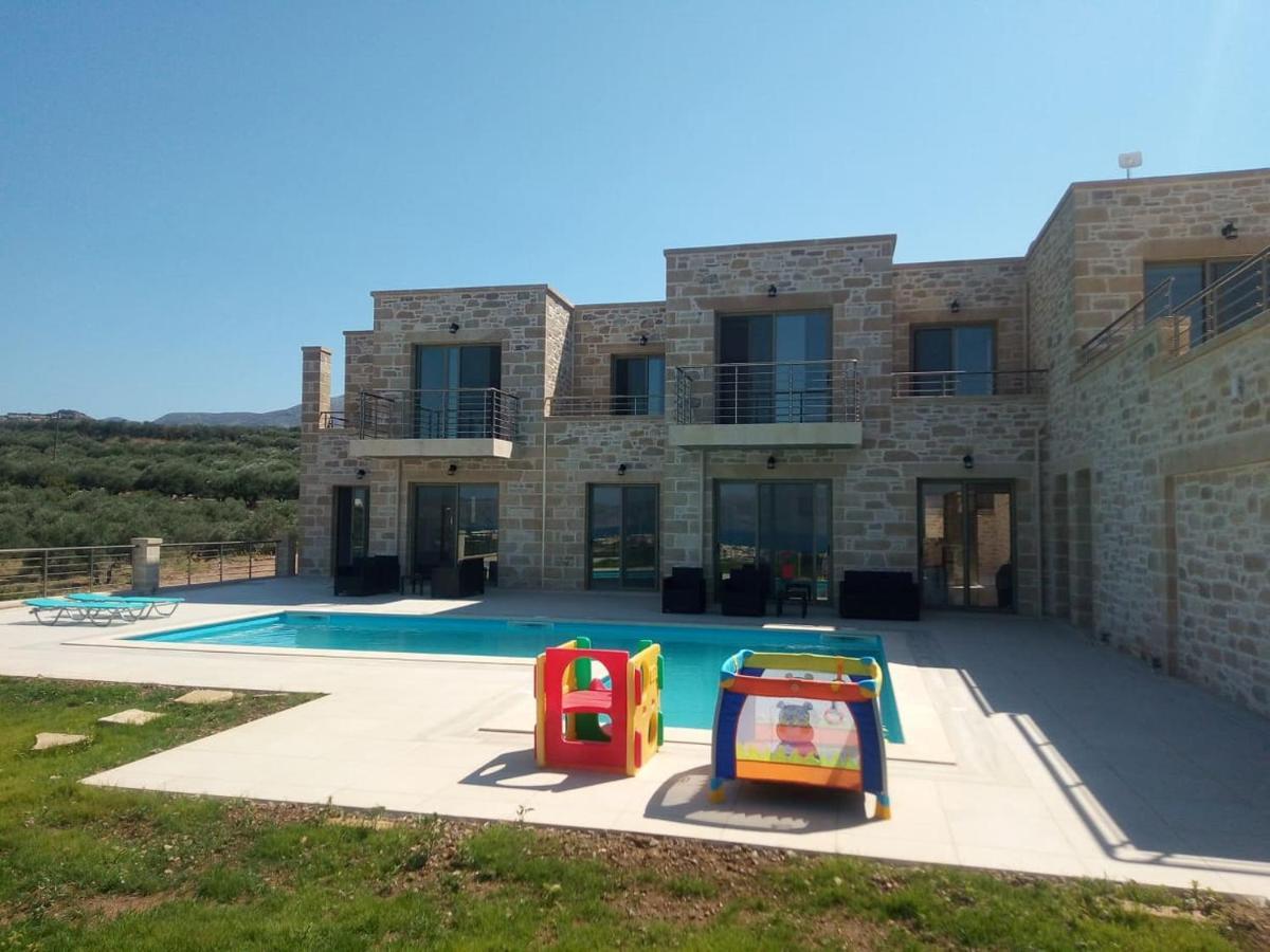Villa Stylianos And Studios Kissamos Exterior photo