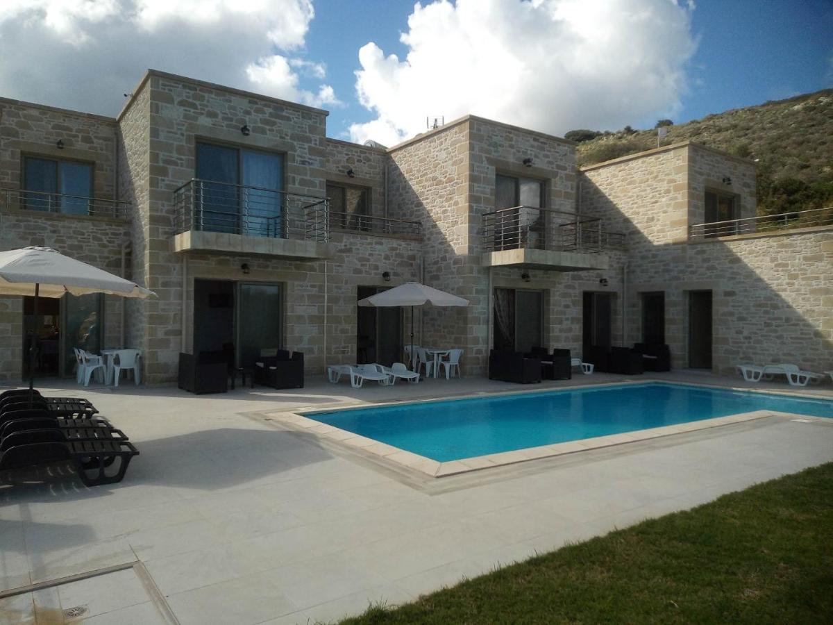 Villa Stylianos And Studios Kissamos Exterior photo